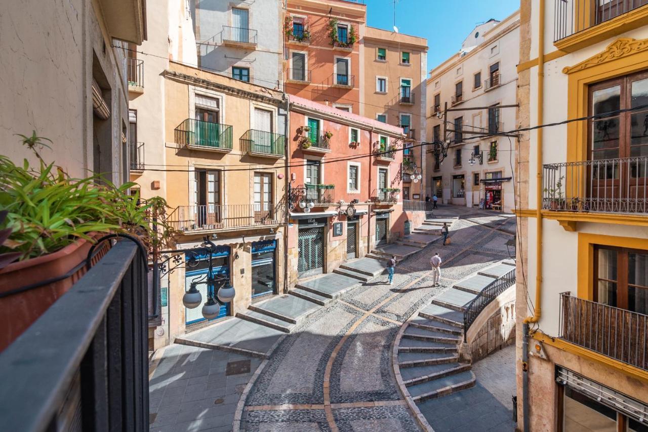 Apartamento En Plaza Sedassos Centro Historico タラゴナ エクステリア 写真