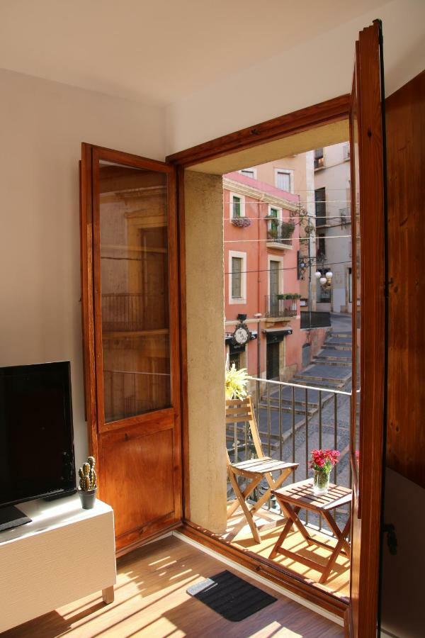 Apartamento En Plaza Sedassos Centro Historico タラゴナ エクステリア 写真